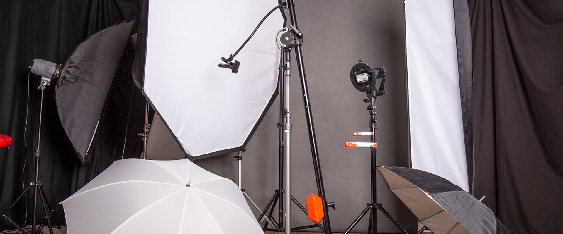 Lighting Equipment: How to Choose and Use it in Photography